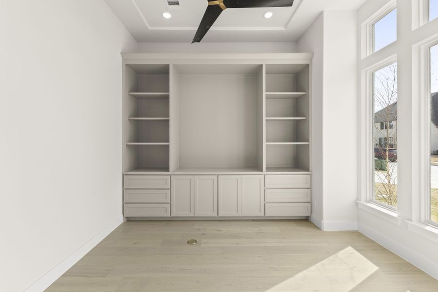 Spacious, unfurnished interior of a new home in StarView, Prosper (Image 29).