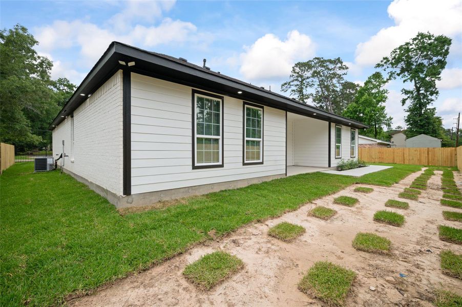 Exterior details and patio area of a home in , Porter (Image 26).