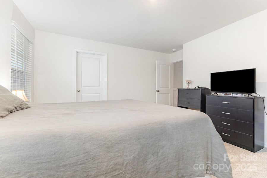 Furnished interior view inside a new home in Abrial Ridge, York (Image 17). Furnished interior view inside a new home in Abrial Ridge, York (Image 17).