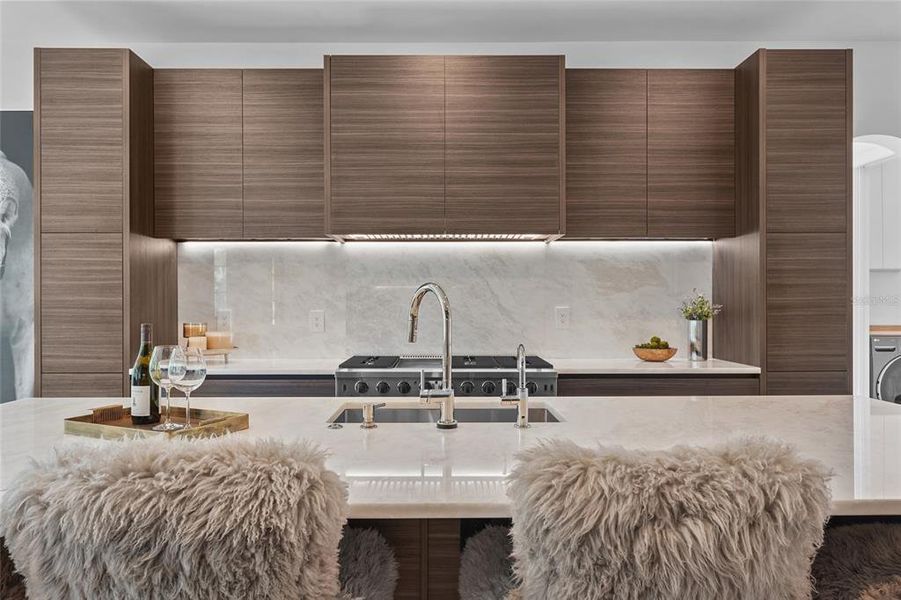 Close-up of interior finishes inside a home in , Sarasota (Image 18). Close-up of interior finishes inside a home in , Sarasota (Image 18).