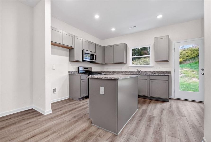 Furnished interior view inside a new home in Hillcrest Park, Ringgold (Image 3).