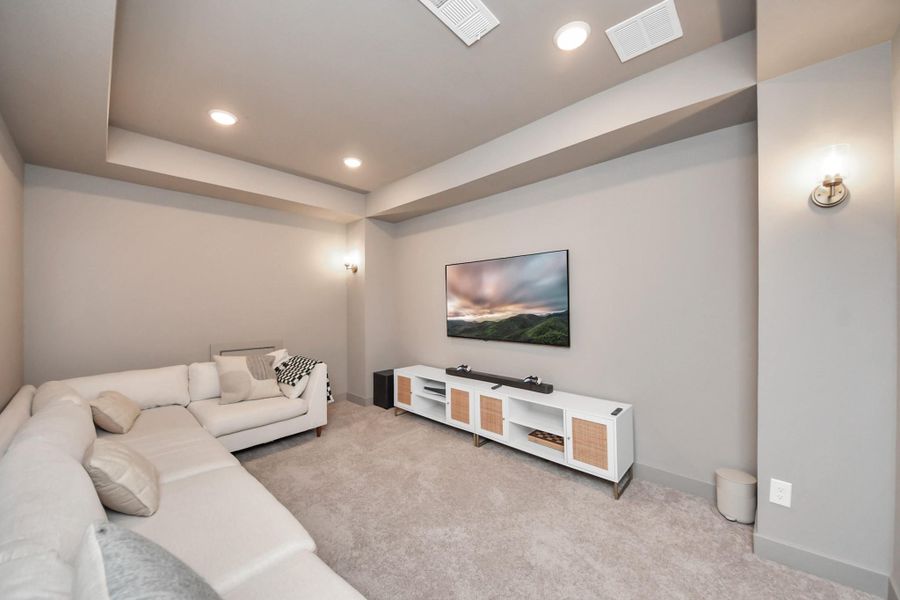 Furnished interior view inside a new home in Candela, Richmond (Image 39).
