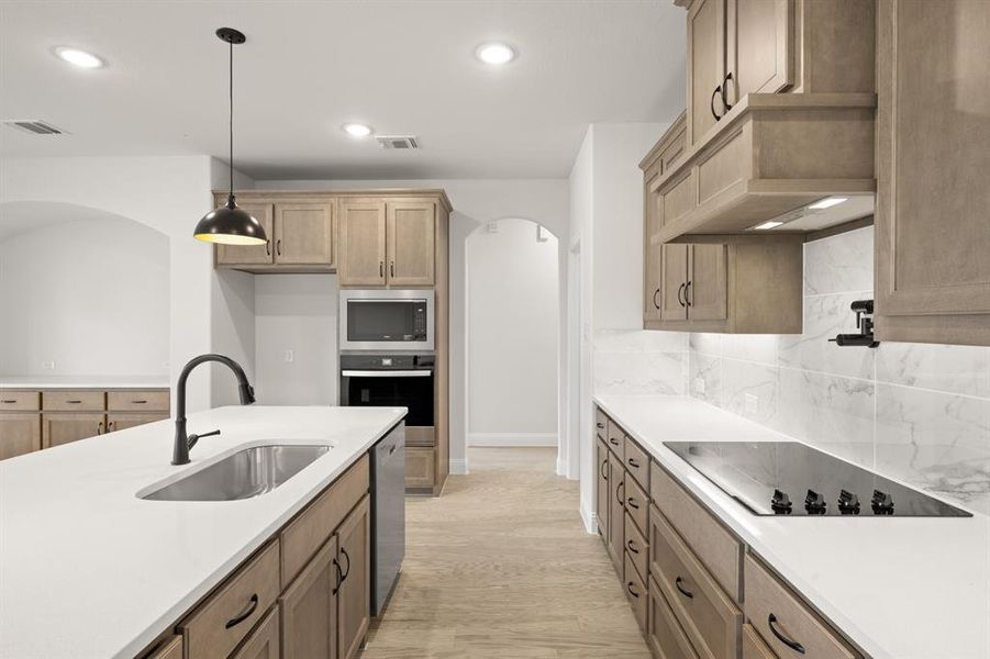 4417 Verbena- Kitchen-3