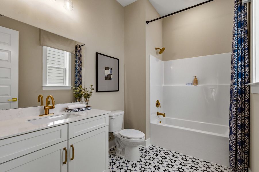 Representative furnished interior of a home built from the Sterling by Beazer Homes in Marshfield, Longs (Image 12).