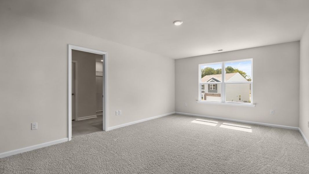 Spacious, unfurnished interior of a new home in Anderson Farm, Wendell (Image 21).