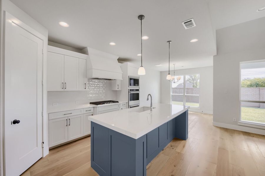11300 Cider - Kitchen