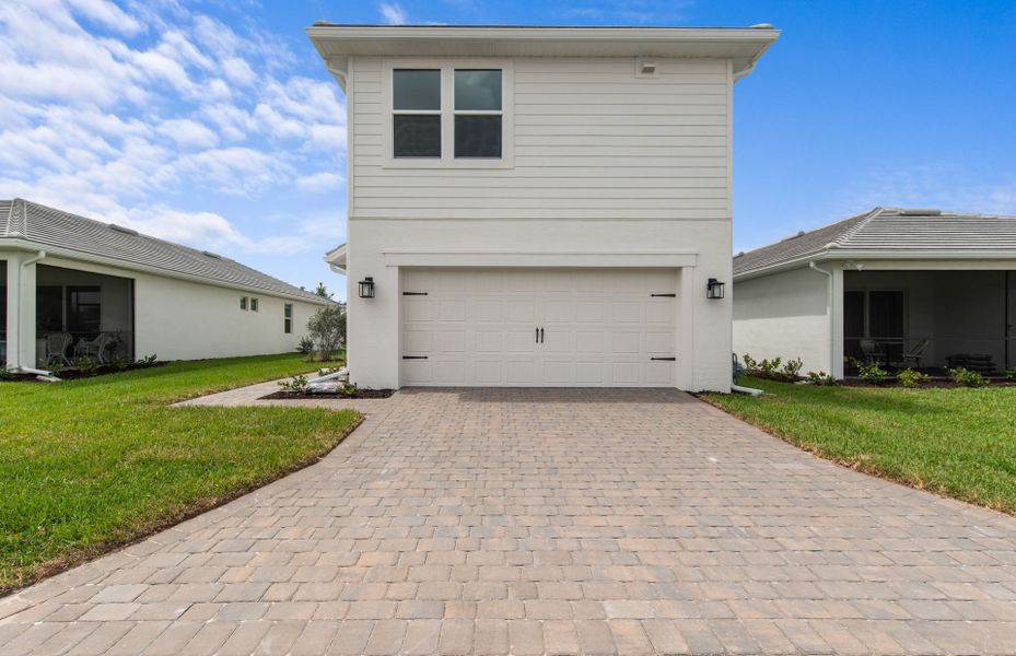 Representative exterior details of a home built from the Mabel II with ADU by Pulte Homes in SeaFlower, Bradenton (Image 3).
