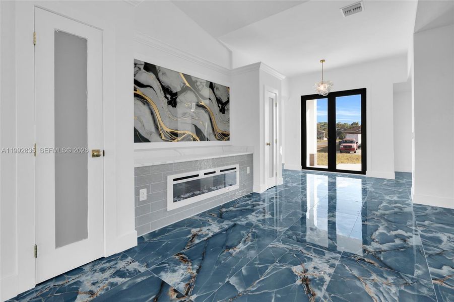 Image 27 of a home in .