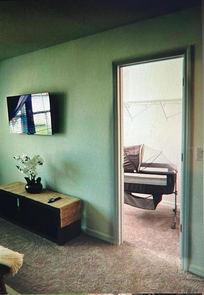 Furnished interior view inside a new home in , Davenport (Image 13).