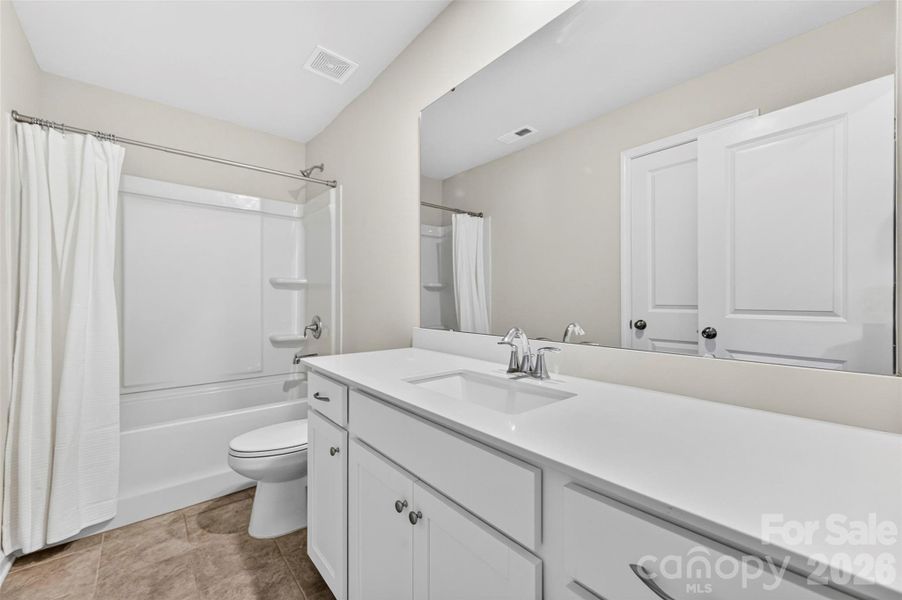 Upstairs Hall Bathroom