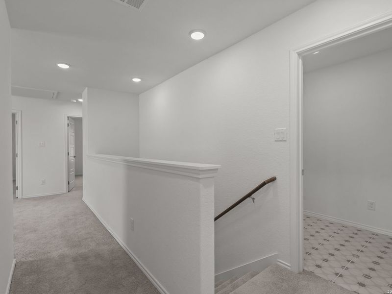 Spacious, unfurnished interior of a new home in Meadows at Oak Creek, San Antonio (Image 27). Spacious, unfurnished interior of a new home in Meadows at Oak Creek, San Antonio (Image 27).