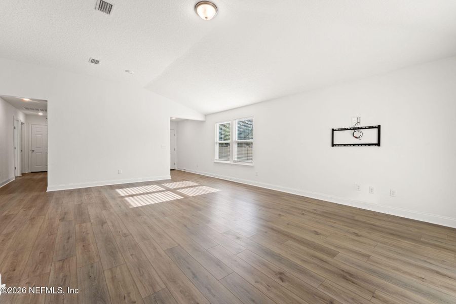 Spacious, unfurnished interior of a new home in Pinewood Place, Middleburg (Image 26). Spacious, unfurnished interior of a new home in Pinewood Place, Middleburg (Image 26).