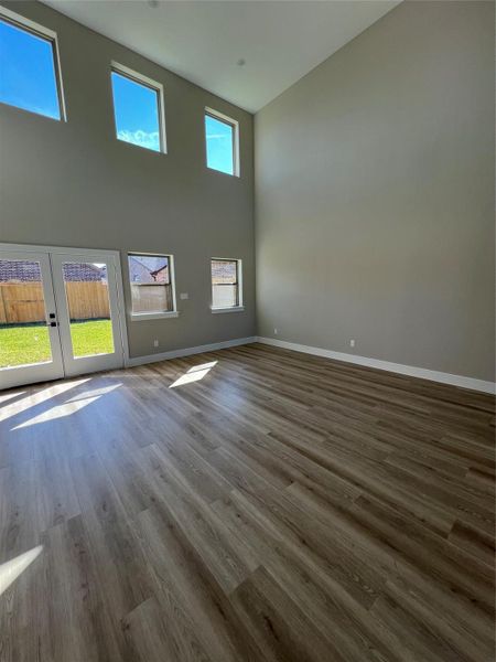 Spacious, unfurnished interior of a new home in , Spring (Image 14). Spacious, unfurnished interior of a new home in , Spring (Image 14).