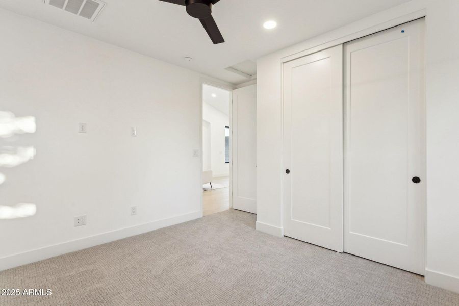 Guest bedroom Guest bedroom