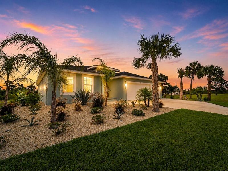 Exterior details and patio area of a home in , Placida (Image 44).