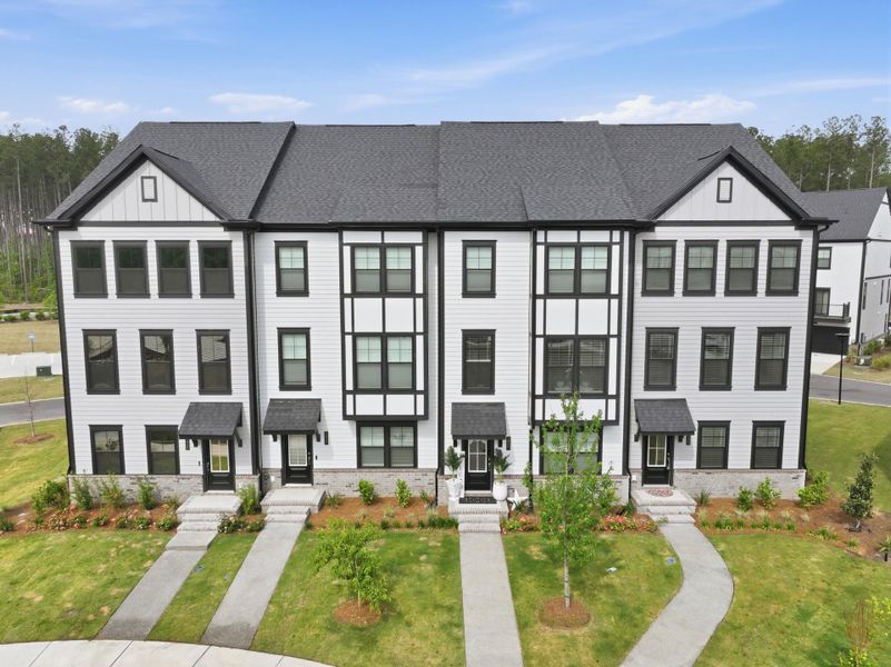 Image 74 of a home in Nexton.