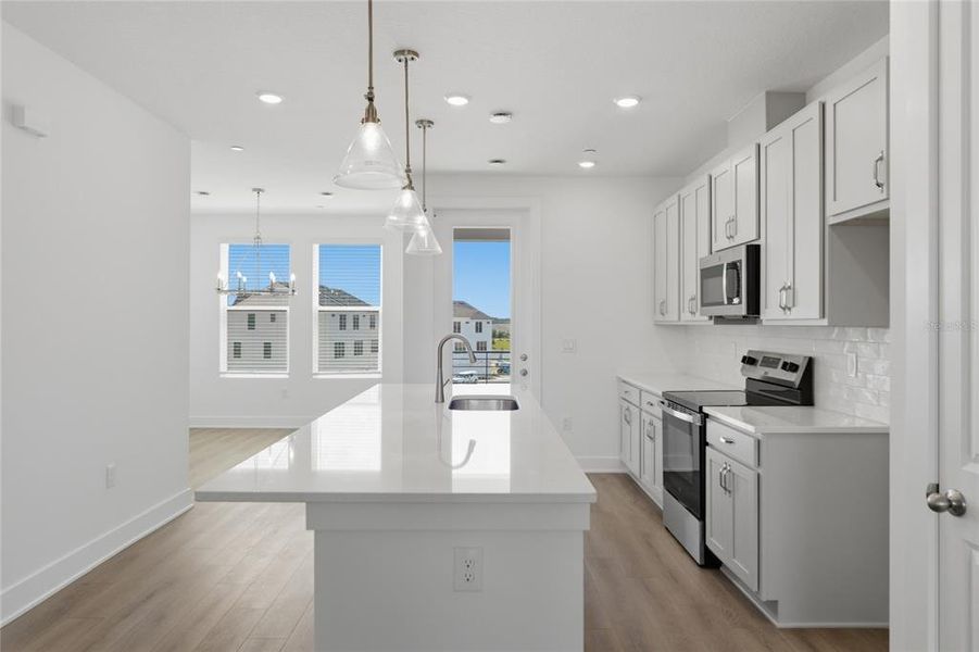 Furnished interior view inside a new home in , Winter Garden (Image 11).