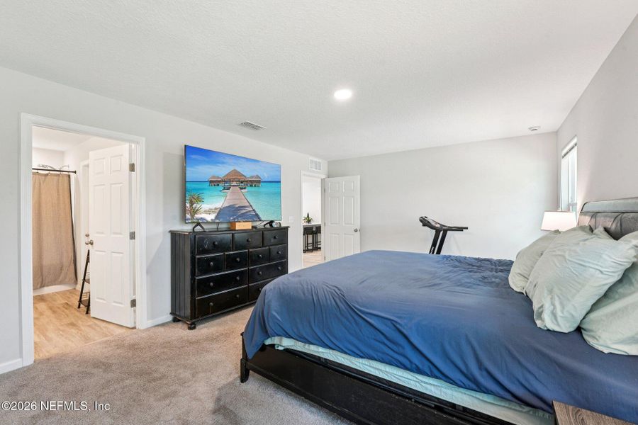Furnished interior view inside a new home in , Jacksonville (Image 18).
