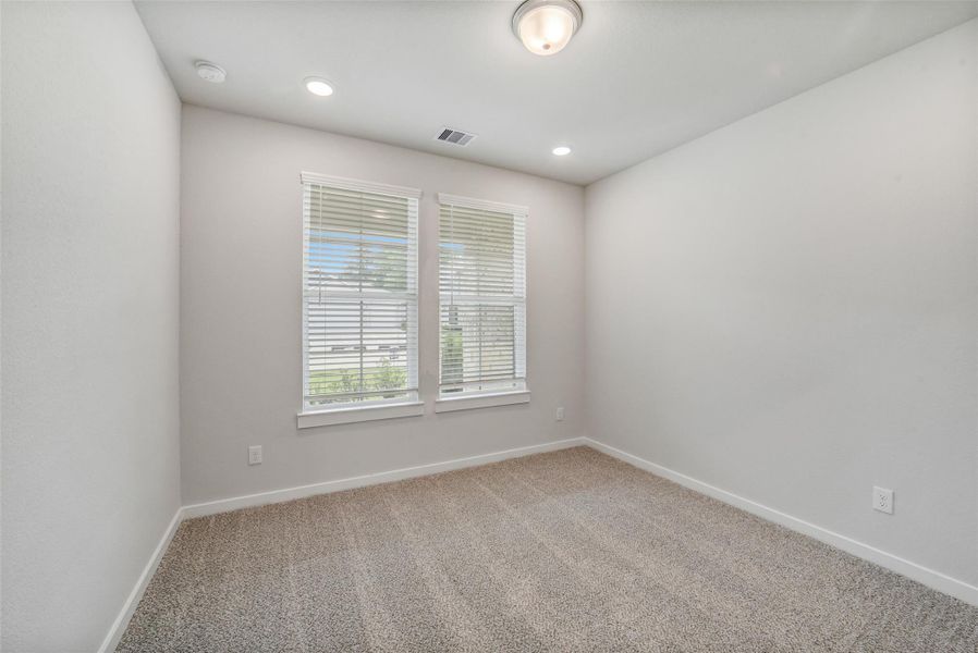Spacious, unfurnished interior of a new home in Windmill Estates, Magnolia (Image 25).