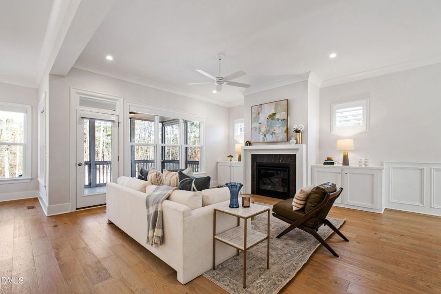 Crimson-27 Crimson-27