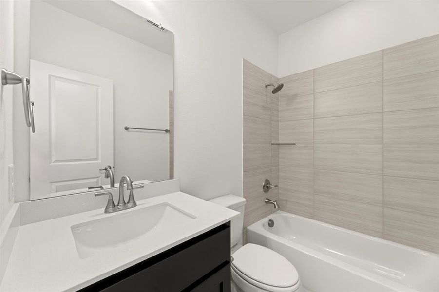 05. 3112 Goldfinch - 2ND Bath