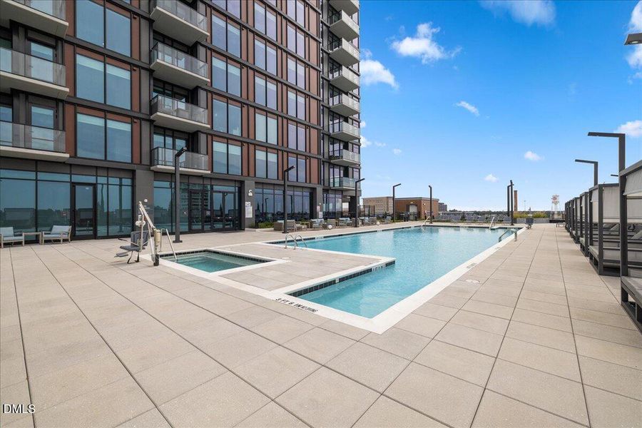 61-115 Morris St #2401