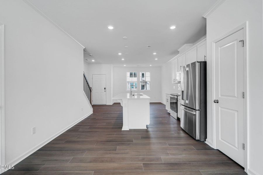 SUN_ElmGrove_Pic_Jackson_QMI_17_Kitchen_