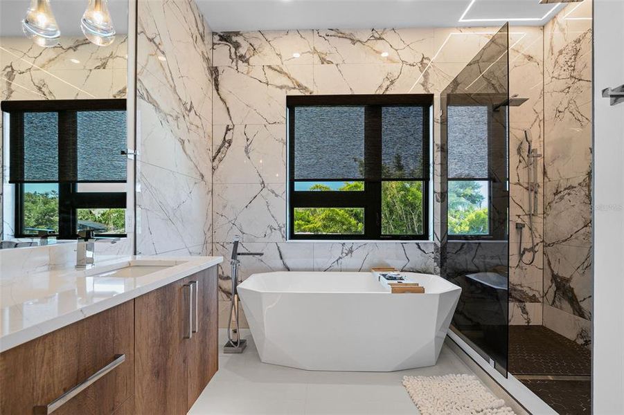 Furnished interior view inside a new home in , Sarasota (Image 28).