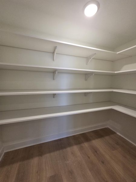 Spacious, unfurnished interior of a new home in Twin Oaks, Oakland (Image 12).