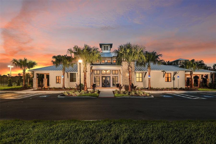 Community amenities in Waterset, Apollo Beach (Image 20).