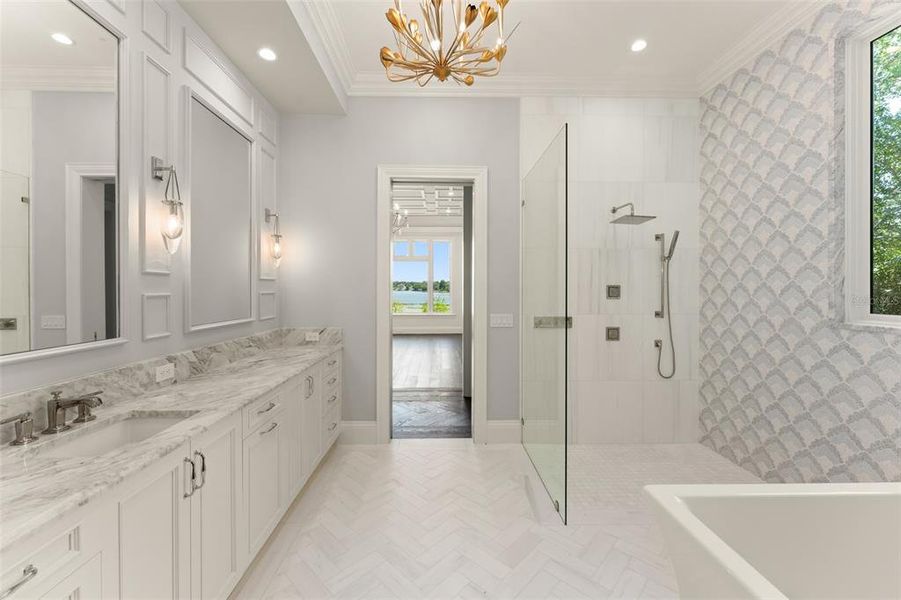 Furnished interior view inside a new home in , Windermere (Image 40).