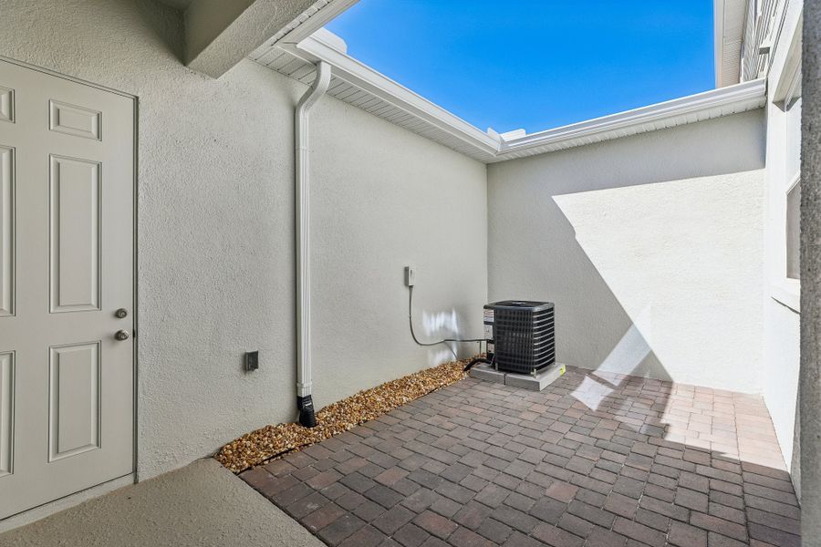 1,772sf New Home in Winter Garden, FL.  - Slide 38
