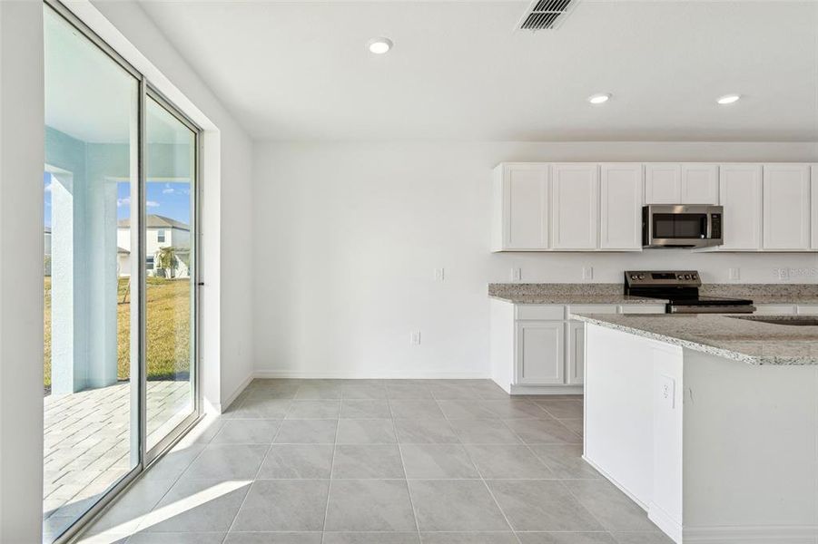 Furnished interior view inside a new home in Southpointe, Palmetto (Image 8).
