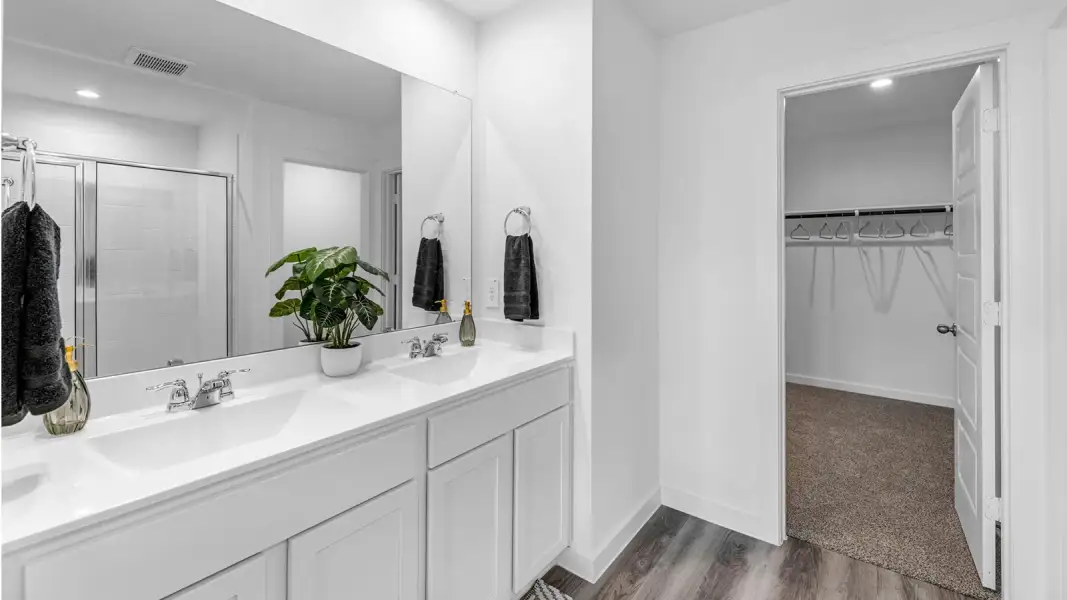 Representative furnished interior of a home built from the Blair by D.R. Horton in Alexander Townhomes, Pearland (Image 19). Representative furnished interior of a home built from the Blair by D.R. Horton in Alexander Townhomes, Pearland (Image 19).