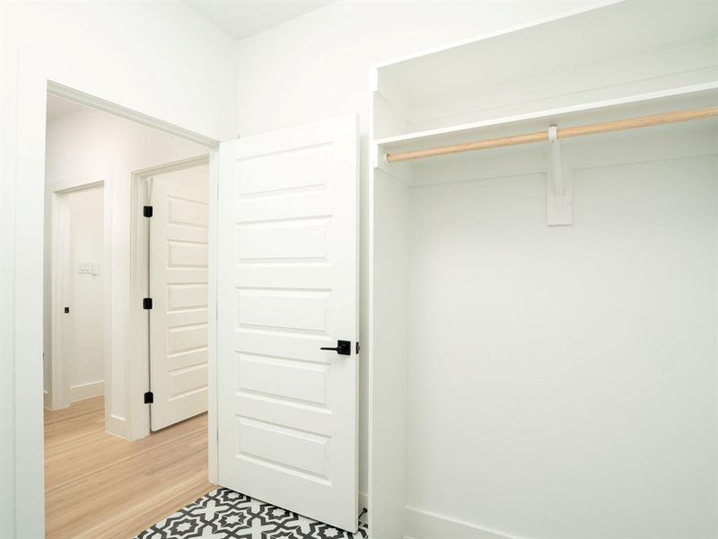 Spacious, unfurnished interior of a new home in , Dallas (Image 26). Spacious, unfurnished interior of a new home in , Dallas (Image 26).