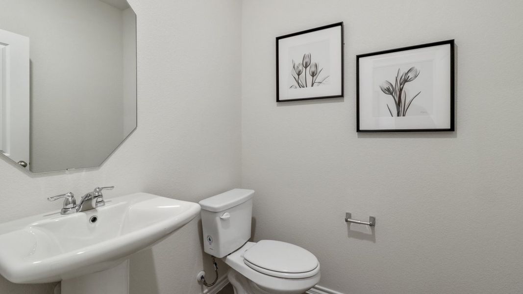 Furnished interior view inside a new home in Riverfield, Josephine (Image 30).