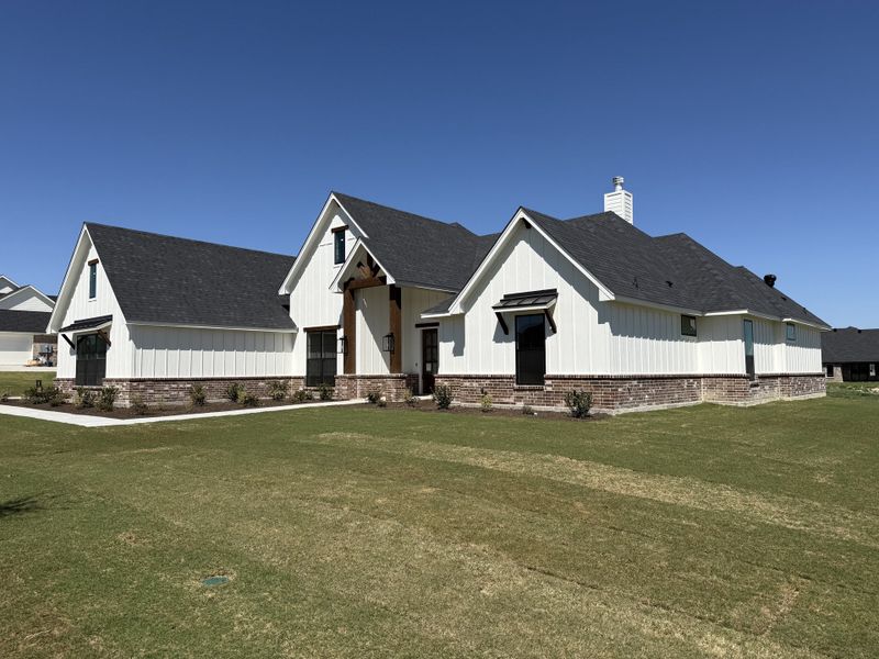 Front exterior of a new home in Aledo Heights - Aledo ISD, Aledo, TX, highlighting curb appeal (Image 4).