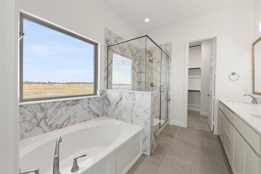 20. 3306 Agnew - Bath (2)