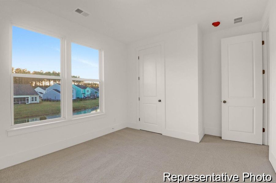 Spacious, unfurnished interior of a new home in , Ravenel (Image 21).