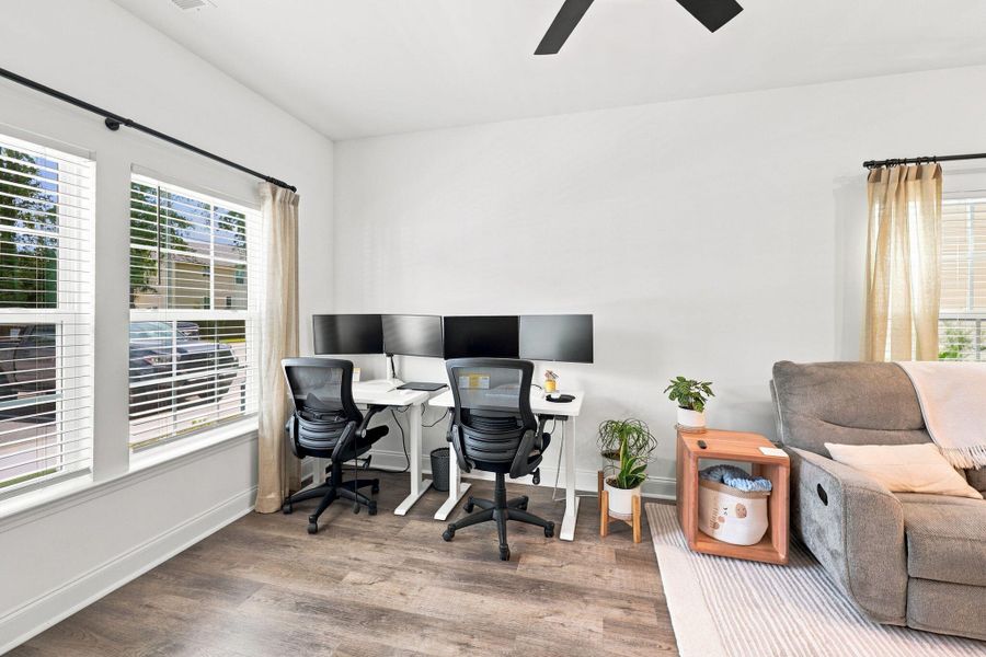 Furnished interior view inside a new home in , Wando (Image 13).