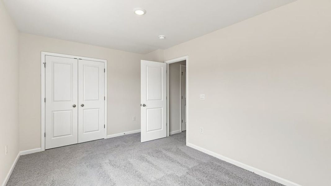 Spacious, unfurnished interior of a new home in Tyger Pines, Moore (Image 24).