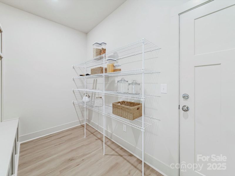 Walk in Pantry/Drop Zone Walk in Pantry/Drop Zone