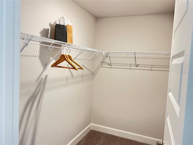 Spacious, unfurnished interior of a new home in Abbey Glen, Dade City (Image 21).