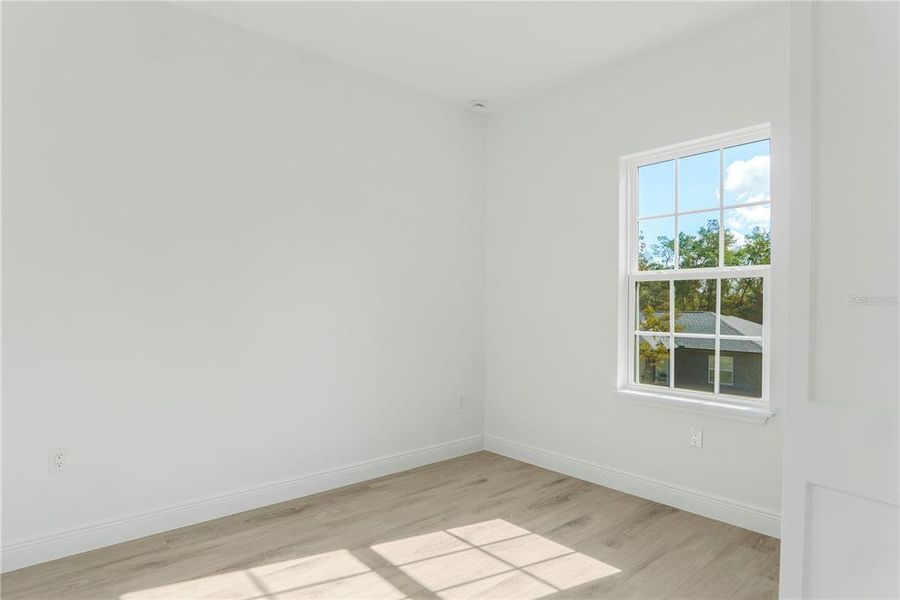 Spacious, unfurnished interior of a new home in , Ocala (Image 29).
