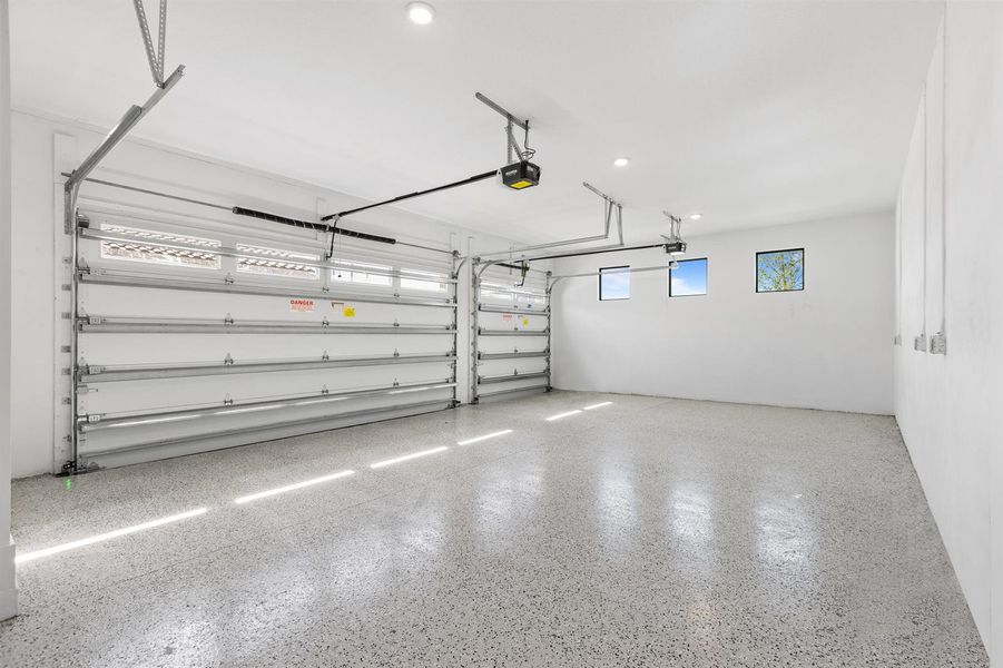 Garage Garage