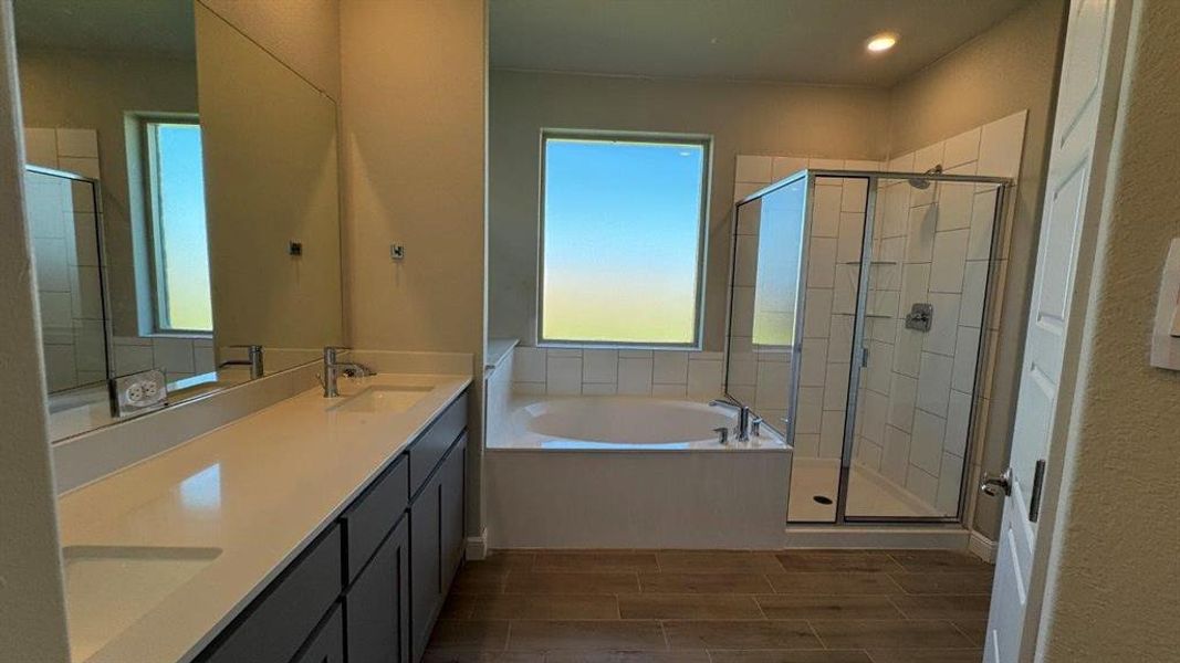 Furnished interior view inside a new home in Morningstar, Fort Worth (Image 6).