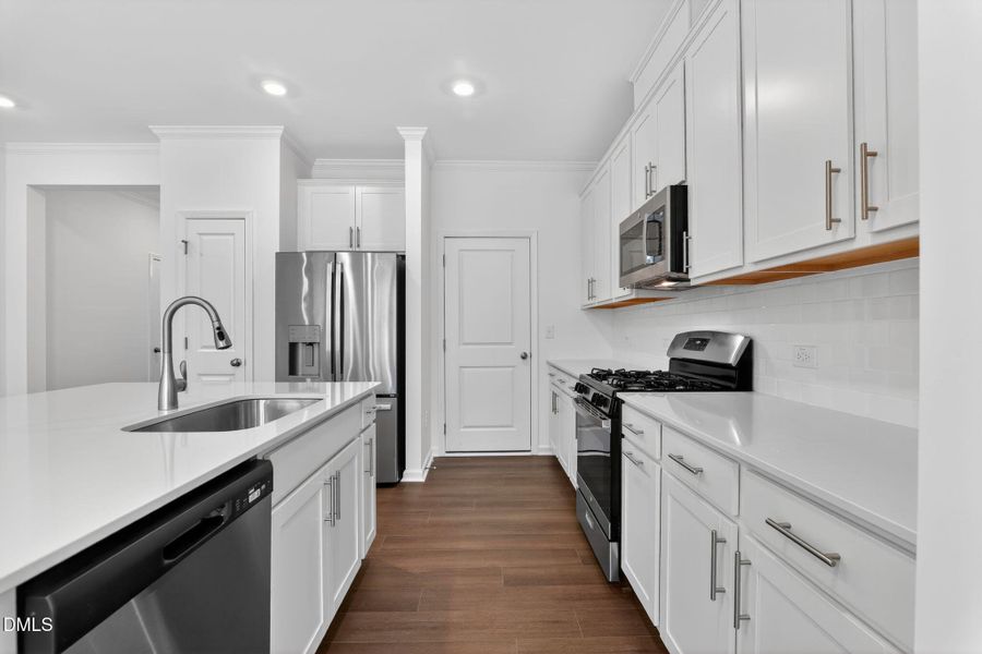 SUN_EverleeTownhomes_Pic_CarsonII-12