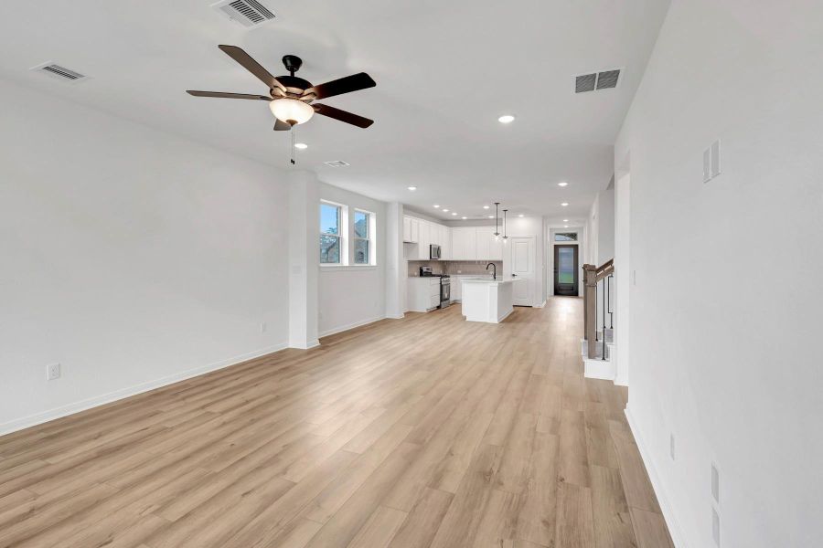 Spacious, unfurnished interior of a new home in Escondido - Terrace Collection, Magnolia (Image 21).