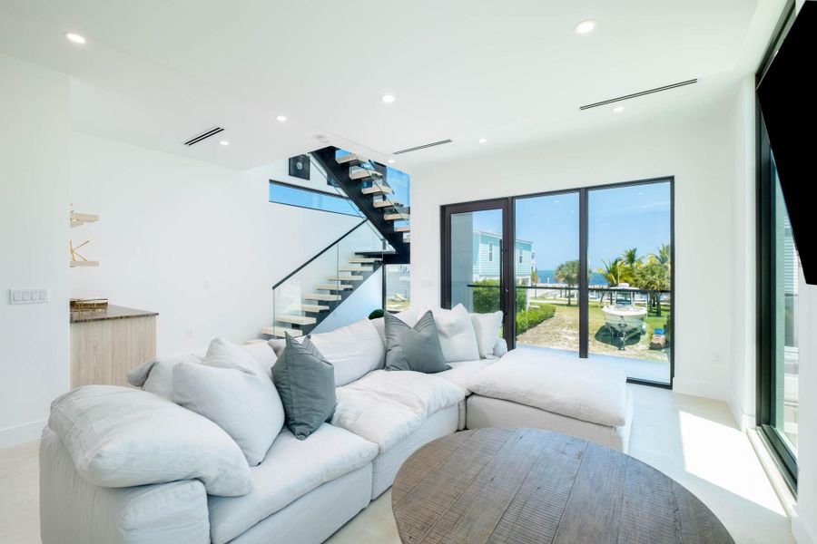 Furnished interior view inside a new home in , Key Largo (Image 9).