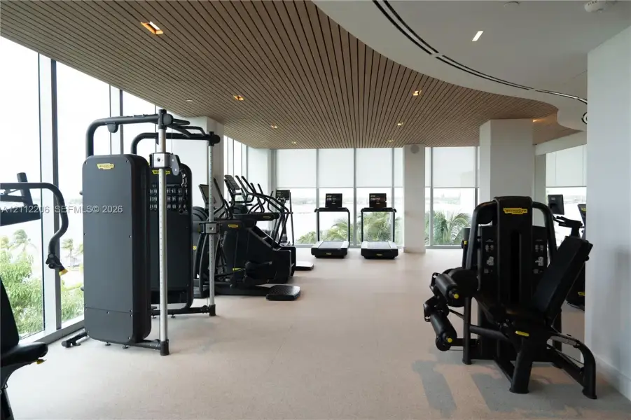 Community amenities in , West Palm Beach (Image 22).